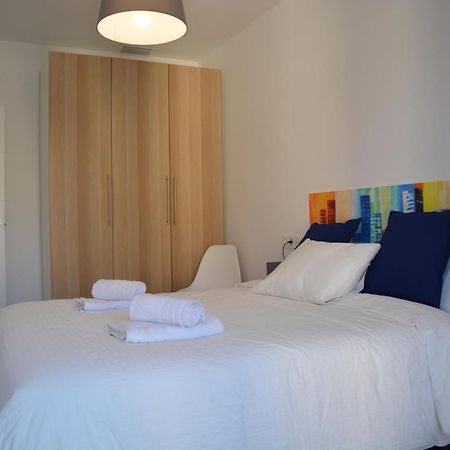 Luminoso Y Moderno Apartamento En El Centro Granada Luaran gambar