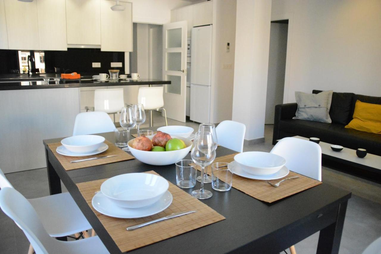 Luminoso Y Moderno Apartamento En El Centro Granada Luaran gambar